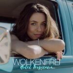 Wolkenfrei – Uns Gehört Die Welt